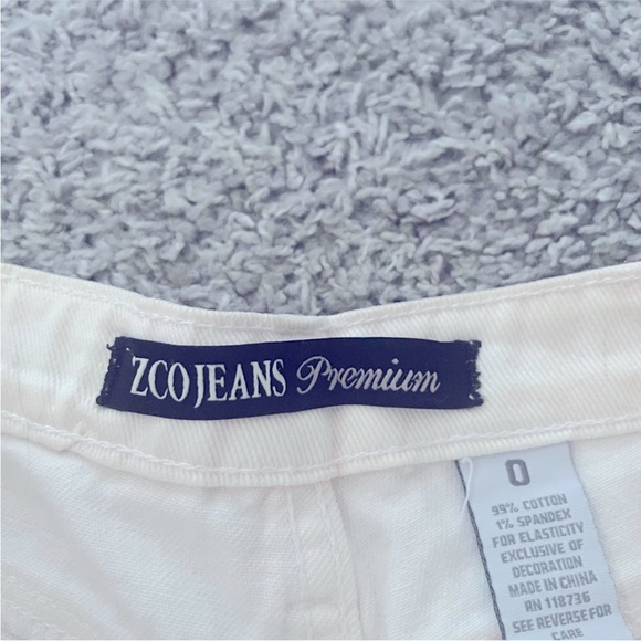 Zco | White | Denim | Shorts | Size 0 - Picture 2 of 5